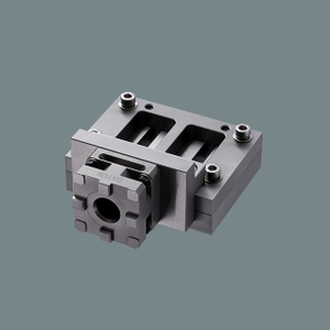 EDM CHUCK R50 3A-200124 ajustable.